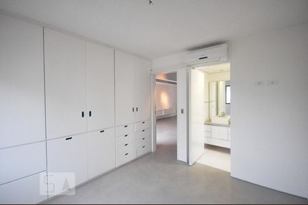 Apartamento à venda com 67m², 2 quartos e 2 vagassuíte