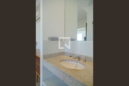 Apartamento à venda com 37m², 1 quarto e 1 vaga Apartamento à venda com 37m², 1 quarto e 1 vagaBanheiro