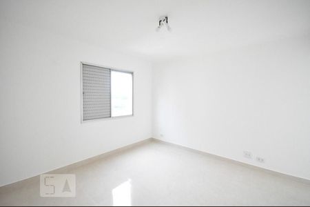 suíte 1 de apartamento para alugar com 2 quartos, 140m² em Jardim Londrina, São Paulo