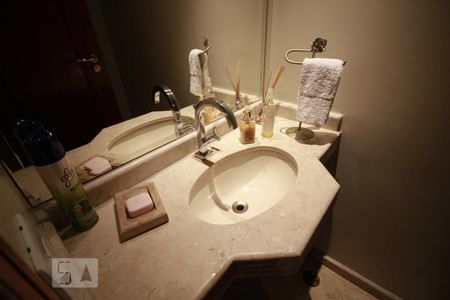 Pia de apartamento à venda com 4 quartos, 300m² em Vila Andrade, São Paulo