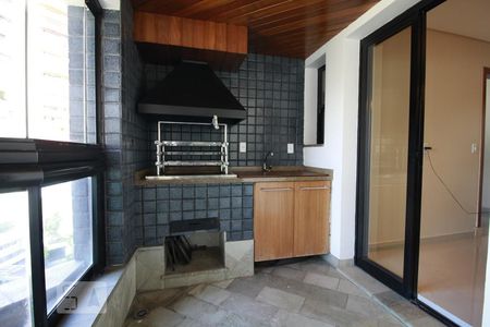 Detalhe da varanda gourmet de apartamento à venda com 4 quartos, 300m² em Vila Andrade, São Paulo