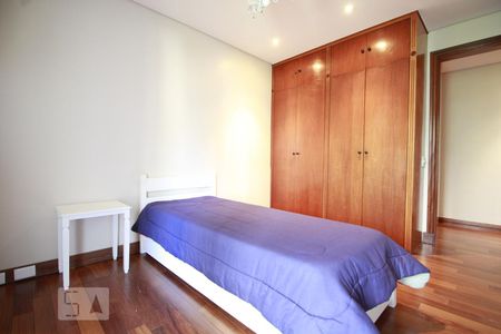 Apartamento à venda com 300m², 4 quartos e 4 vagasSuíte 3