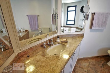 Apartamento à venda com 300m², 4 quartos e 4 vagasPia