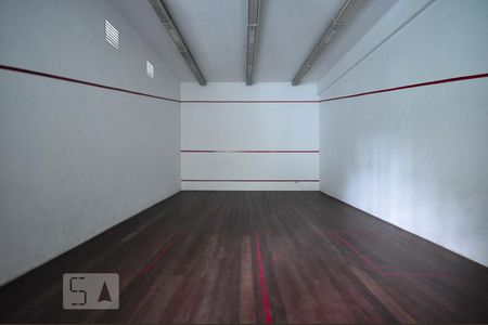 Quadra de squash de apartamento à venda com 4 quartos, 300m² em Vila Andrade, São Paulo