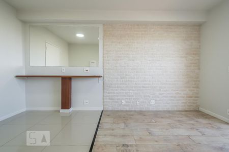 Apartamento para alugar com 33m², 1 quarto e 1 vagaSala