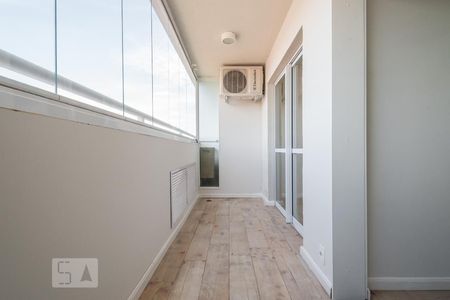 Varanda de apartamento à venda com 1 quarto, 33m² em Santo Amaro, São Paulo