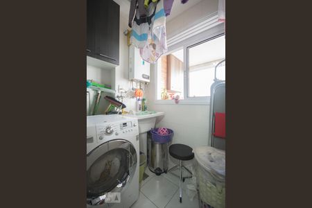 Apartamento para alugar com 67m², 2 quartos e 2 vagasÁrea Serviço