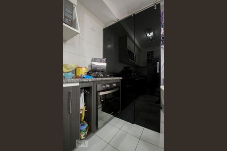 Cozinha/Àrea Serviço de apartamento para alugar com 2 quartos, 67m² em Vila Firmiano Pinto, São Paulo