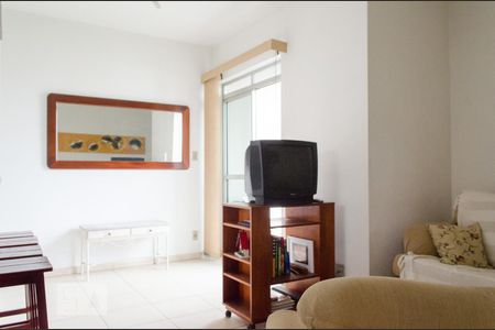 Sala de apartamento para alugar com 1 quarto, 50m² em Centro, Campinas