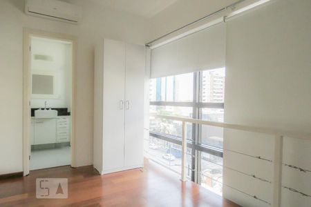 Suíte  de apartamento para alugar com 1 quarto, 68m² em Vila Olimpia, São Paulo