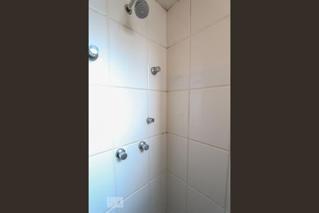 Apartamento à venda com 127m², 4 quartos e 3 vagasBanheiro da suíte 1 - Chuveiro