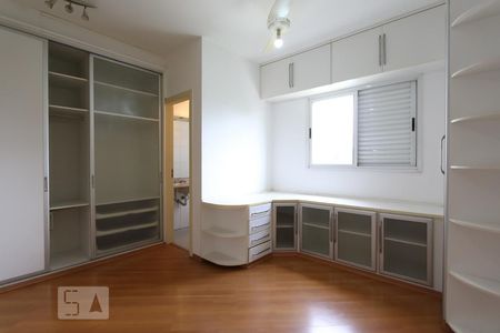 Apartamento à venda com 127m², 4 quartos e 3 vagasSuíte 1