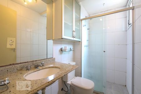 Apartamento à venda com 127m², 4 quartos e 3 vagasBanheiro da suíte 1