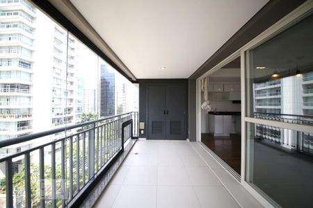 Studio à venda com 62m², 1 quarto e 1 vagaVaranda 