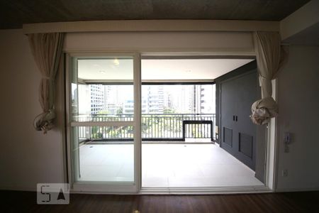 Sala - Varanda de kitnet/studio à venda com 1 quarto, 62m² em Cidade Monções, São Paulo