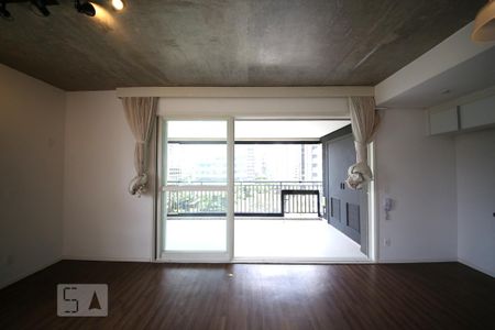 Sala  de kitnet/studio à venda com 1 quarto, 62m² em Cidade Monções, São Paulo