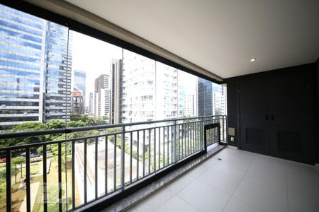 Varanda  de kitnet/studio à venda com 1 quarto, 62m² em Cidade Monções, São Paulo