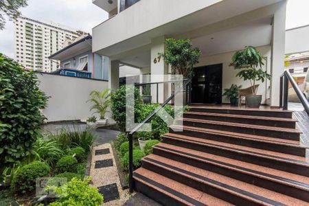 Apartamento à venda com 38m², 1 quarto e 1 vagaFachada