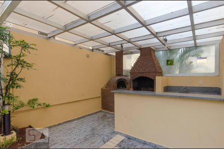 Churrasqueira de apartamento à venda com 2 quartos, 63m² em Vila Pompéia, São Paulo