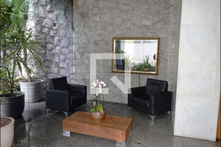 Apartamento à venda com 200m², 3 quartos e 2 vagasHall de entrada