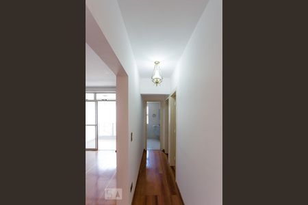Apartamento para alugar com 92m², 3 quartos e 1 vagaCorredor