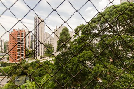 Vista do quarto 2 de apartamento para alugar com 2 quartos, 67m² em Vila Suzana, São Paulo