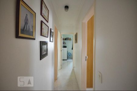 corredor de apartamento à venda com 3 quartos, 94m² em Vila Suzana, São Paulo