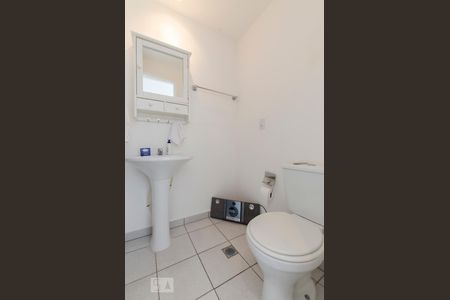 Banheiro de apartamento à venda com 2 quartos, 51m² em Vila Andrade, São Paulo