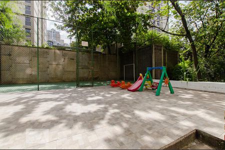 Apartamento à venda com 80m², 2 quartos e 1 vagaPlayground