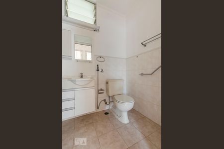 Banheiro de apartamento à venda com 2 quartos, 80m² em Vila Andrade, São Paulo