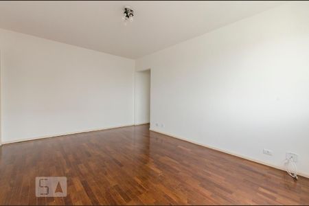 Apartamento para alugar com 90m², 2 quartos e 2 vagas Apartamento para alugar com 90m², 2 quartos e 2 vagasSala