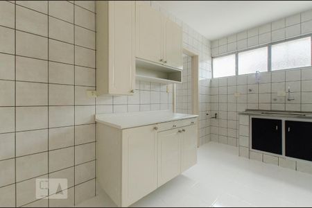 Apartamento para alugar com 90m², 2 quartos e 2 vagas Apartamento para alugar com 90m², 2 quartos e 2 vagasCozinha