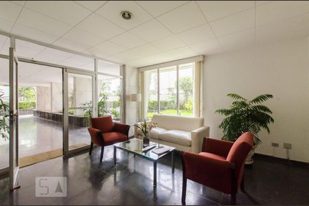 Apartamento para alugar com 90m², 2 quartos e 2 vagas Apartamento para alugar com 90m², 2 quartos e 2 vagasHall social