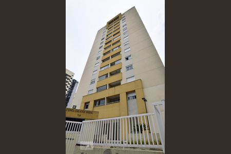 Apartamento à venda com 87m², 3 quartos e 2 vagasFachada