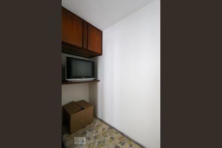 Apartamento à venda com 138m², 3 quartos e 3 vagas Apartamento à venda com 138m², 3 quartos e 3 vagasQuarto de serviço