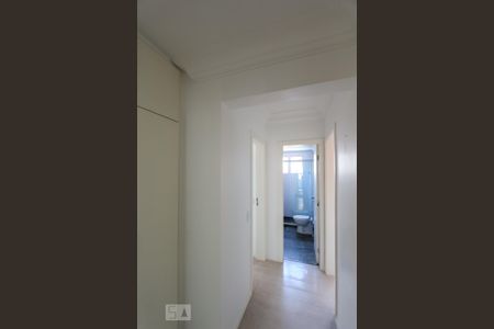 Apartamento à venda com 138m², 3 quartos e 3 vagas Apartamento à venda com 138m², 3 quartos e 3 vagasCorredor