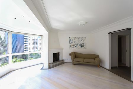 Apartamento à venda com 138m², 3 quartos e 3 vagas Apartamento à venda com 138m², 3 quartos e 3 vagasSala