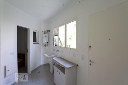 Apartamento à venda com 138m², 3 quartos e 3 vagas Apartamento à venda com 138m², 3 quartos e 3 vagasÁrea de serviço