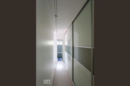 Apartamento à venda com 138m², 3 quartos e 3 vagas Apartamento à venda com 138m², 3 quartos e 3 vagasSuíte - Armários