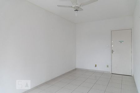 Apartamento para alugar com 62m², 1 quarto e sem vagaSala