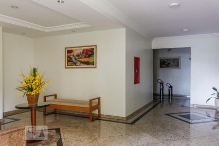 Apartamento para alugar com 64m², 3 quartos e 1 vaga Apartamento para alugar com 64m², 3 quartos e 1 vagaHall