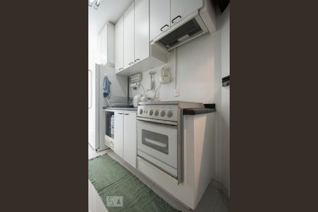 Apartamento à venda com 80m², 2 quartos e 1 vagaCozinha