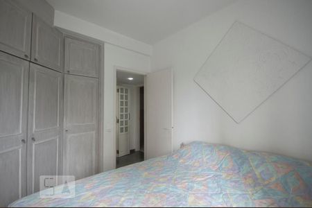 Quarto 01 de apartamento à venda com 2 quartos, 80m² em Vila Paulista, São Paulo