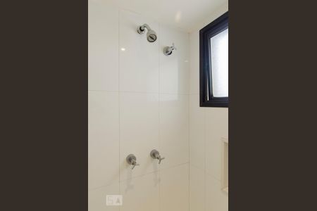 Apartamento à venda com 110m², 3 quartos e 2 vagasDetalhe do banheiro da suíte