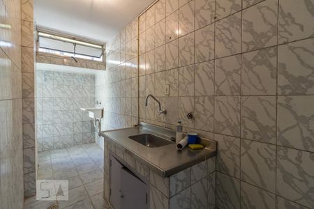 Cozinha de apartamento para alugar com 1 quarto, 47m² em Bela Vista, São Paulo