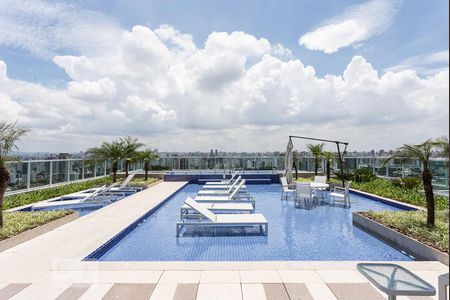 Apartamento para alugar com 33m², 1 quarto e 1 vaga Apartamento para alugar com 33m², 1 quarto e 1 vagaPiscina