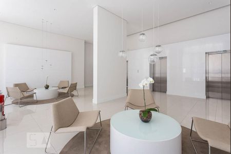 Apartamento para alugar com 33m², 1 quarto e 1 vaga Apartamento para alugar com 33m², 1 quarto e 1 vagaHall social