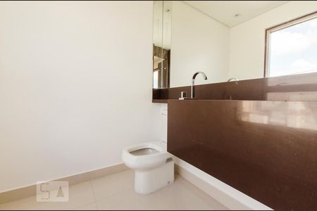 Apartamento à venda com 240m², 3 quartos e 2 vagasLavabo (Cobertura)