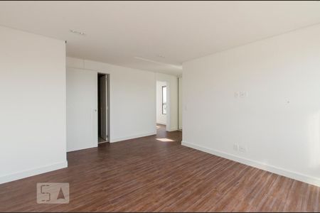 Suíte de apartamento à venda com 3 quartos, 240m² em Jardim das Acácias, São Paulo