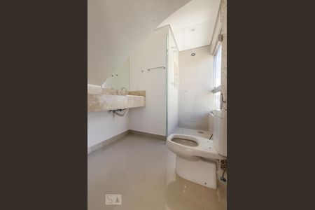 Apartamento à venda com 240m², 3 quartos e 2 vagasBanheiro da suíte 3